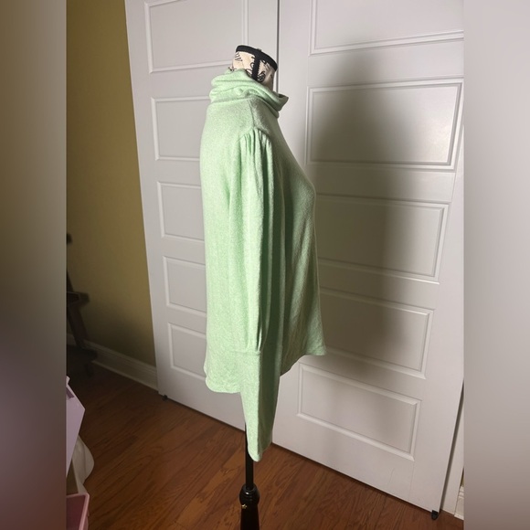 Anthropologie Puff Sleeved Turtleneck Soft Knit Sweater Mint Green Size: M - Picture 3 of 9